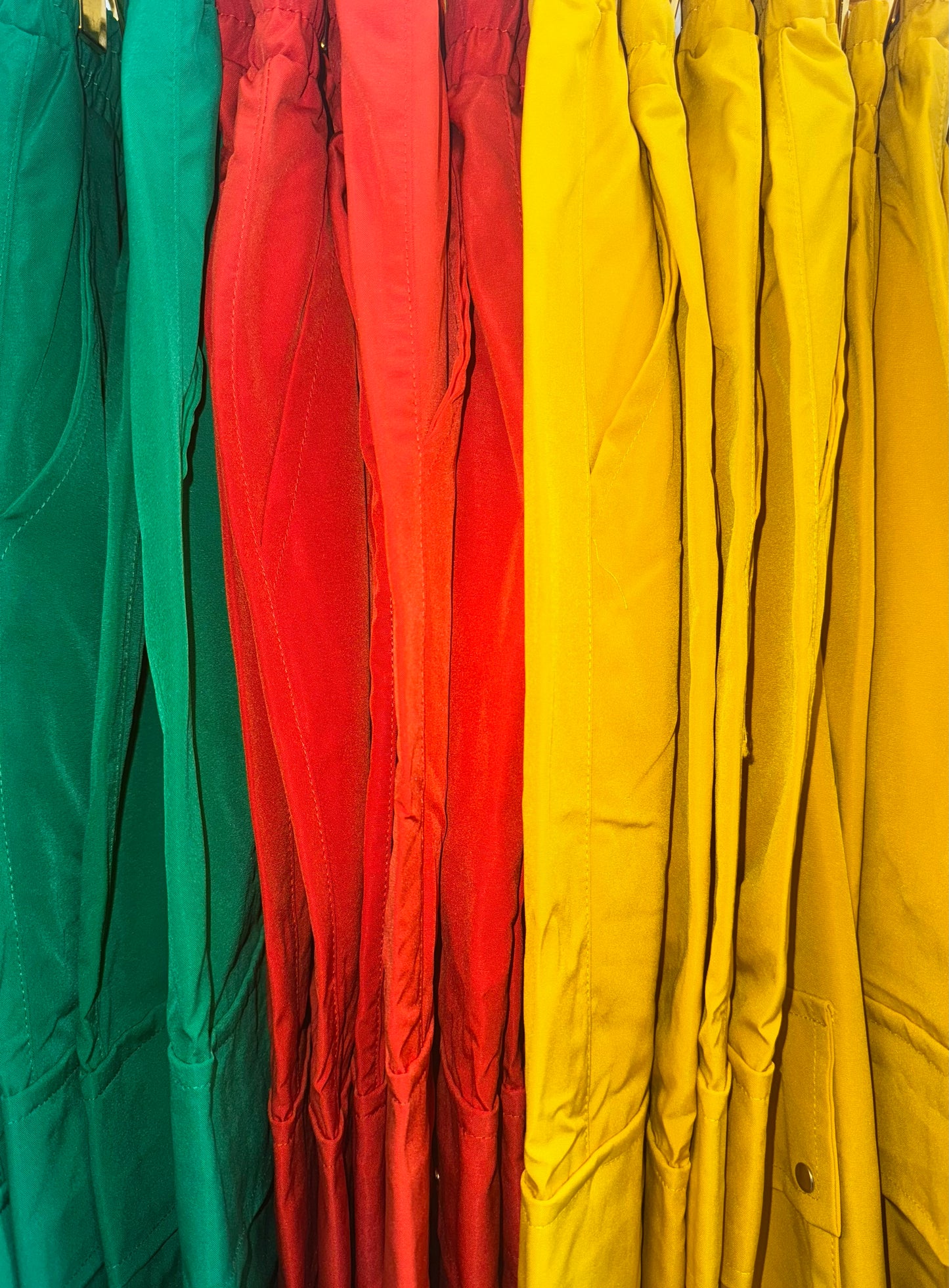 Parachute Cargos
