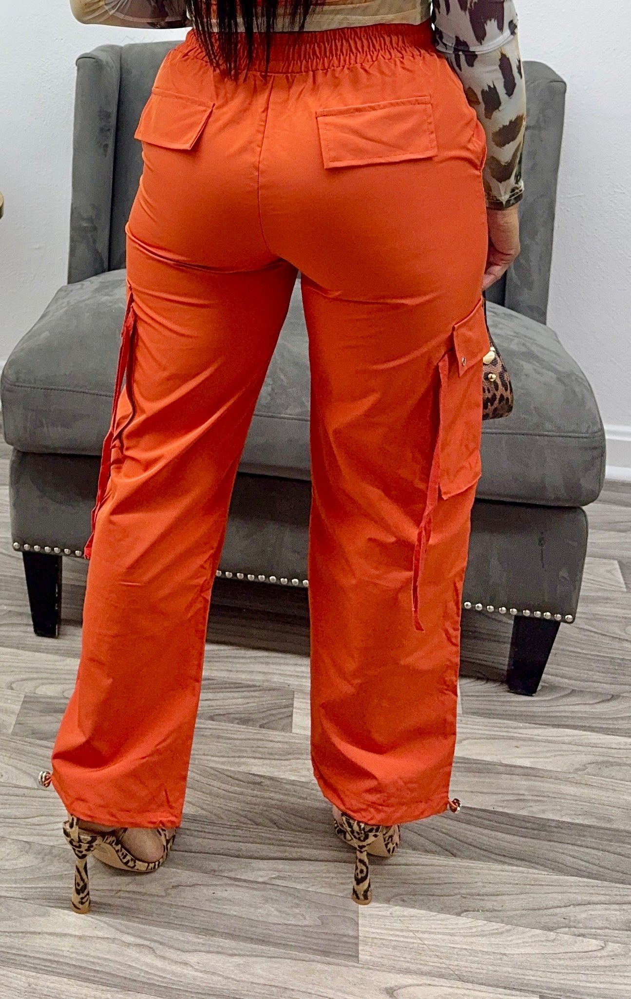 Parachute Cargos